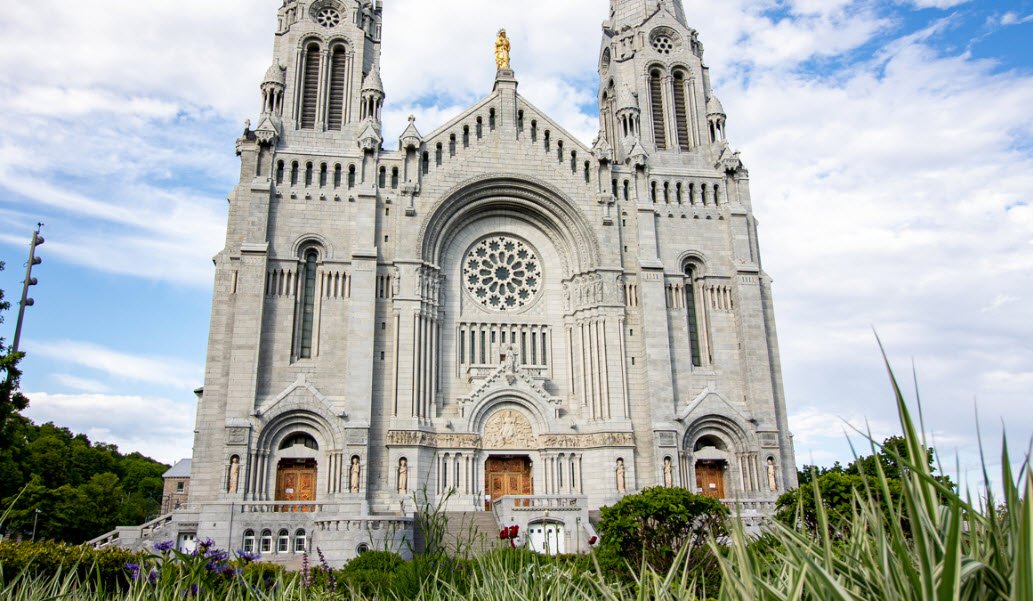 Basilique Sainte-Anne-de-Beaupré, Sainte-Anne-de-Beaupré, Quebec, Canada